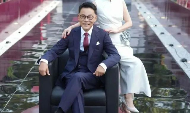 当当创始人李国庆喊话华与华、罗永浩帮西贝一把：将自掏腰包和贾国龙开新公司，这事不用跟老婆商量